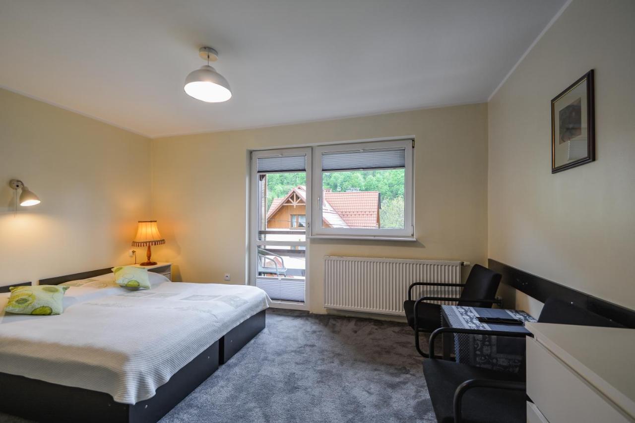 Apartamento Dom Pod Górkami Szczawnica Exterior foto